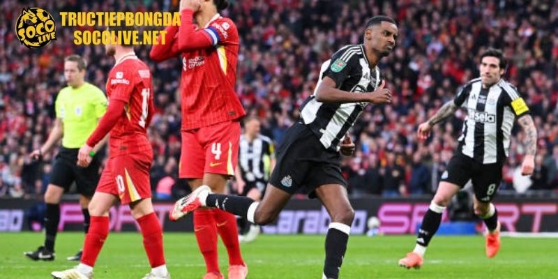 Huyền thoại nói gì sau khi thấy Liverpool lộ điểm yếu
